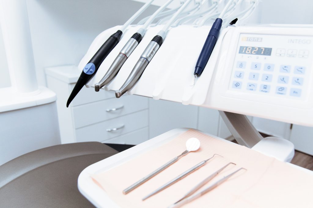 Cosmetic Dentistry Tools in Independence KY